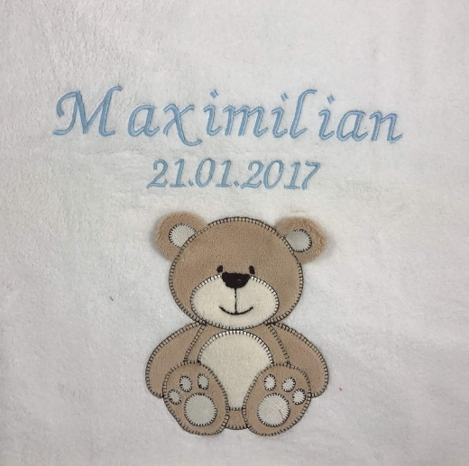 Couverture de bébé - brodée avec le nom - blanc OURS
