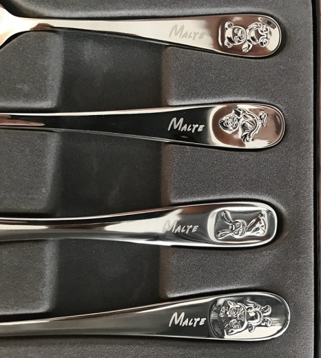 KIDDI-MEDIA - ZWILLING 07009-210 Ensemble de couverts pour enfants Bino avec gravure du nom / 4 pièces