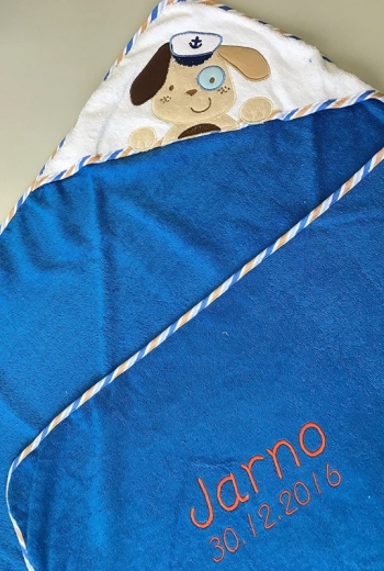 Serviette à capuche brodée avec nom et date de naissance 100x100 BLEU CHIEN COMME MARIN