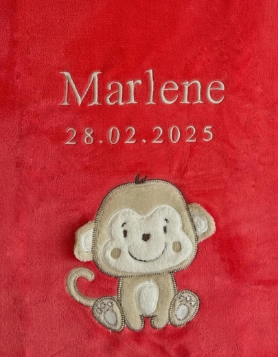Couverture de bébé - brodé avec le nom - singe corail