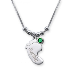 Collier pied de bébé avec gravure et cristal du mois MAI