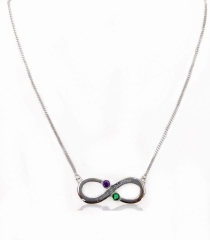 Collier Infinity avec 2 noms et cristaux du mois de naissance